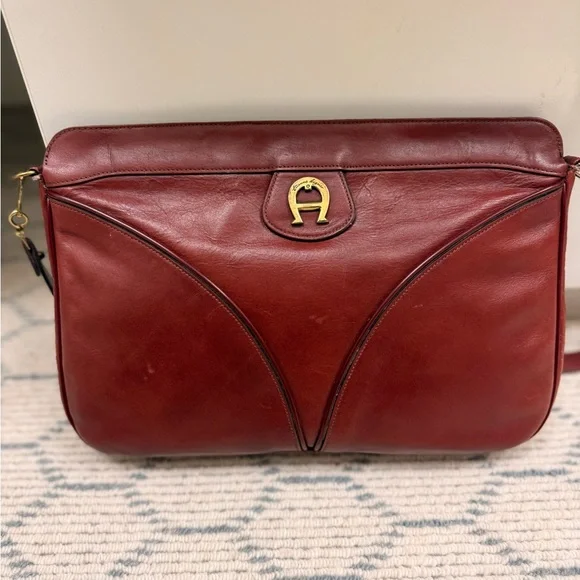 ETIENNE AIGNER Vintage Burgundy Leather Flex-Frame Shoulder Bag/Clurch Purse - Picture 3 of 16